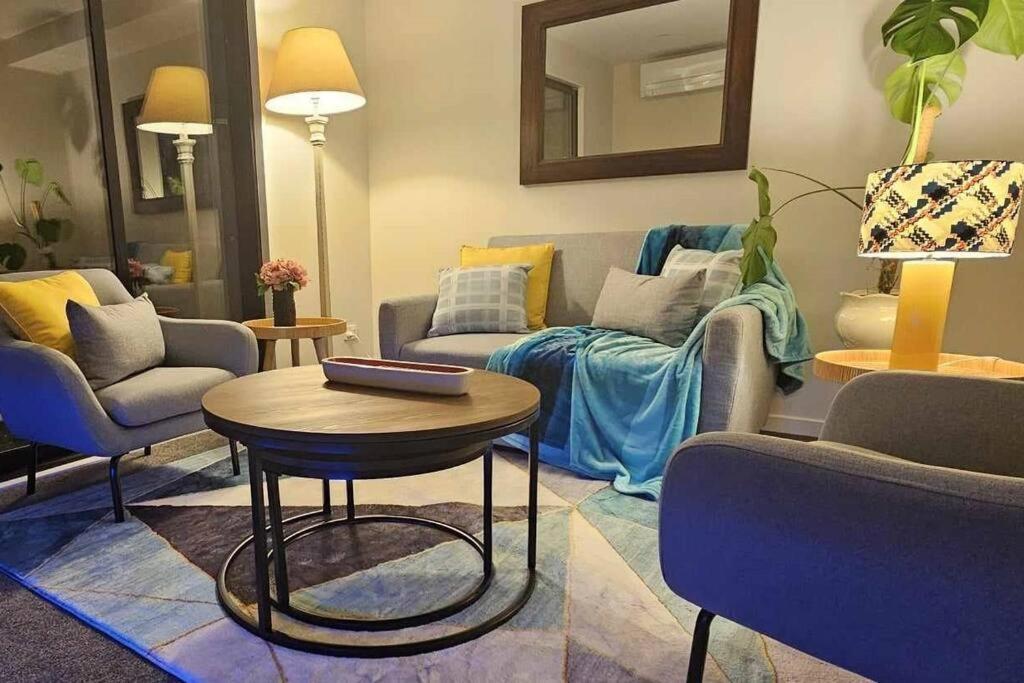 2-Bedroom Ensuite, Close To City, Comfortable, Accessible With Own Parking Крайстчёрч Экстерьер фото